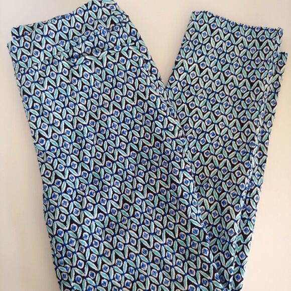 Chico's Pull-On Elastic Waist Pants Blue and White Front pockets (0R) Size 4 - Picture 1 of 5